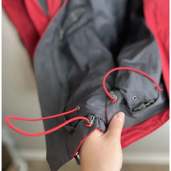 Vintage The North Face Red & Gray Waterproof Jacket Hyvent Size Medium Nylon Men - Picture 14 of 16